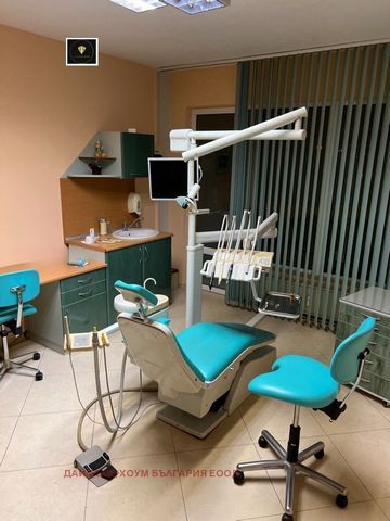 Real estate agency Diamond Home presents to you two fully equipped dental offices in Svetlana district. Thrace! - Distribution: two offices, two separate waiting rooms, sterilization room, bathroom with toilet and adjoining basement - Floor: 1 of 7 -...