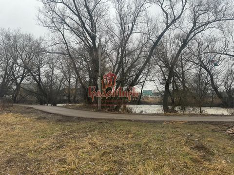 Арт. 93818136 Вашему вниманию предлагается земельный участок 7 соток в городском округе Мытищи, деревня Бородино. Категория земли - Земли населенных пунктов. Разрешенное использование - для личного строительства, (ЛПХ) Красивейшее место, пруд рядом с...