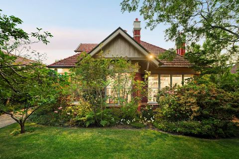 In desirable Studley Park, showcasing a blend of rich character, refinement and flawless standards in quality, this exceptional, 5/6 bedroom, dual level residence, set in an alluring Edna Walling garden was designed c1902 by noted Edwardian architect...