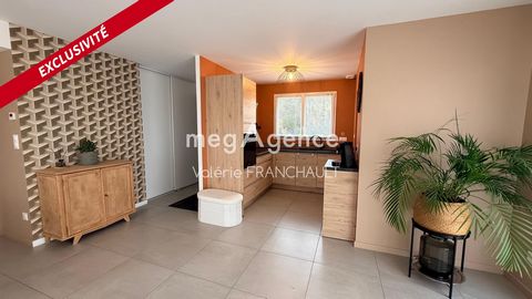 Luçon, plain-pied domotique récent de 83M2 sur terrain clos et arboré.