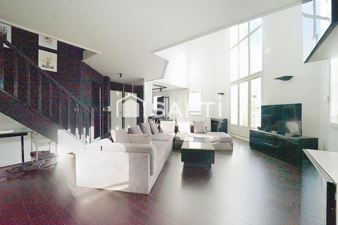 Duplex aux derniers étages, à proximité de toutes les commodités