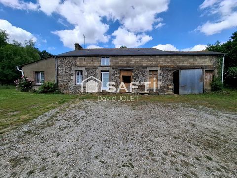 Corps de ferme en pierre à rénover