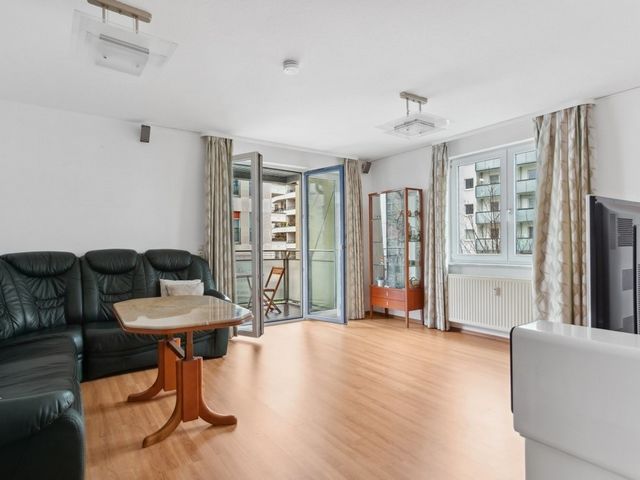 Apartment & condo for sale in Berlin